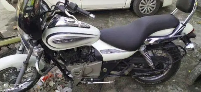 Bajaj Avenger 220cc 2018