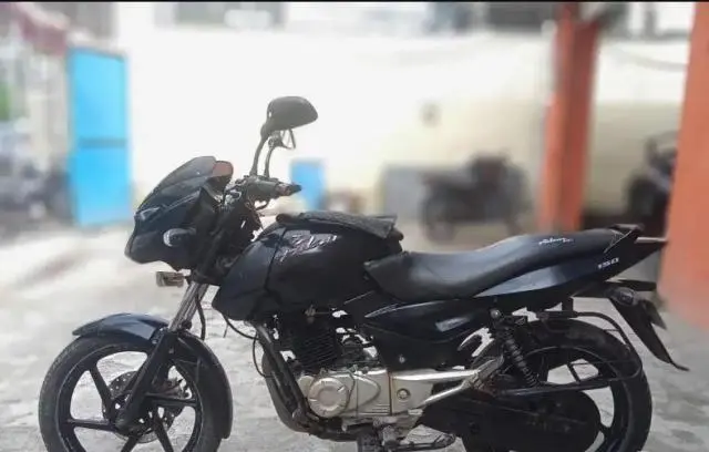 Bajaj Pulsar 150cc 2012