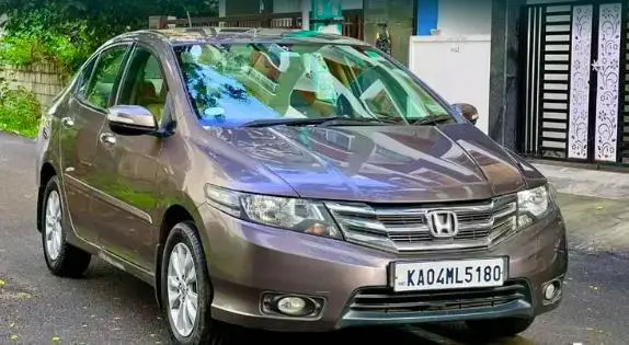 Honda City V i-VTEC 2012