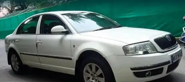 SKODA SUPERB 2.5 TDI 2006