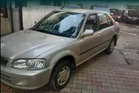 Honda City 1.5 EXI S 2001