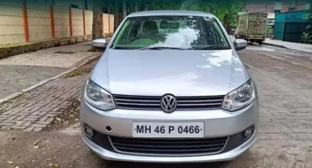 Volkswagen Vento Highline Petrol 2011