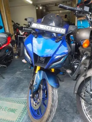 Yamaha YZF-R15 V4 Racing Blue 2022
