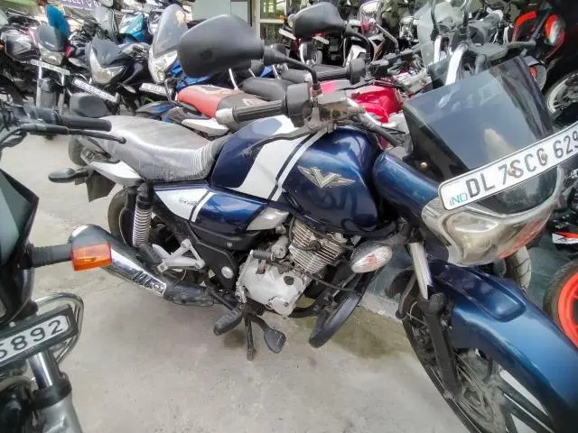 Bajaj V15 150cc 2017