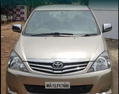 Toyota Innova 2.5 V 8 STR 2010
