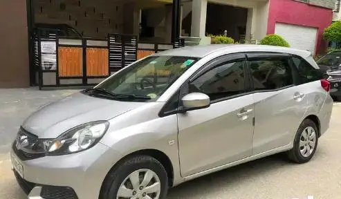 Honda Mobilio S i-VTEC 2016