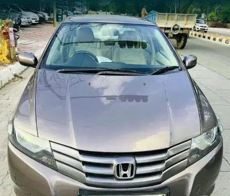 Honda City S i-VTEC 2012