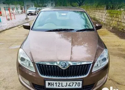 Skoda Rapid 1.5 TDI CR Elegance AT 2014