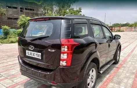 Mahindra XUV500 W8 2014