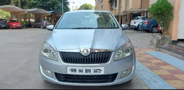 Skoda Rapid 1.6 MPI Elegance 2016