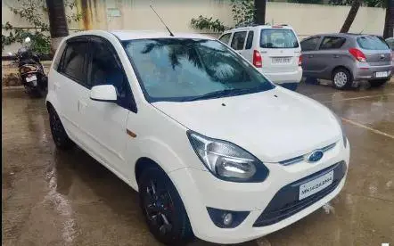 Ford Figo 1.5 TDCI Titanium 2011