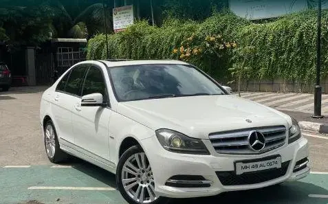 Mercedes-Benz C-Class 200 CGI 2012