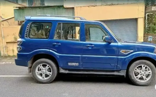 Mahindra Scorpio S10 2015