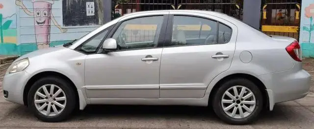 Maruti Suzuki SX4 ZXi 2011