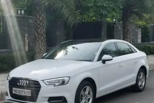 Audi A3 35 TFSI Premium Plus 2019
