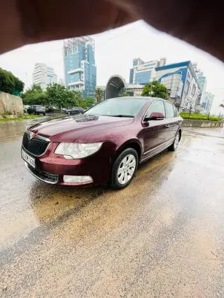 SKODA SUPERB Elegance 1.8 TSI MT 2012