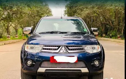 Mitsubishi Pajero Sport 4X2 AT 2015