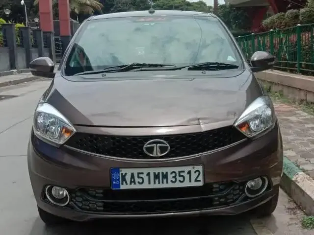 Tata Tiago Revotron XZ 2018