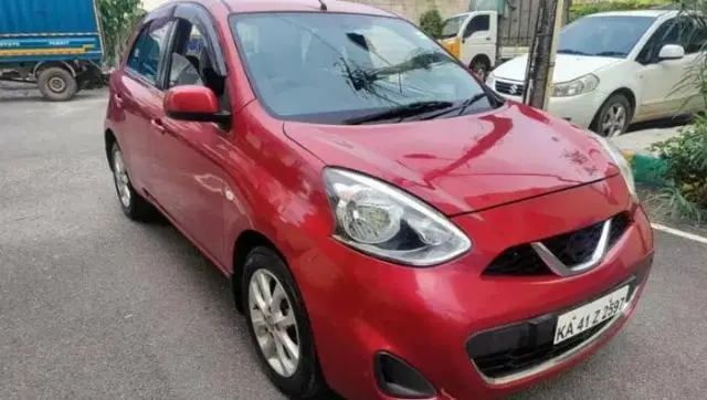 Nissan Micra XV CVT 2013