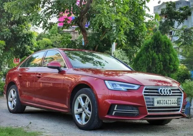 Audi A4 30 TFSI Premium Plus 2018