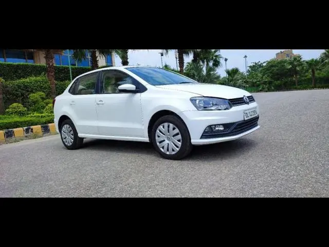 Volkswagen Ameo Comfortline 1.2L (P) 2016