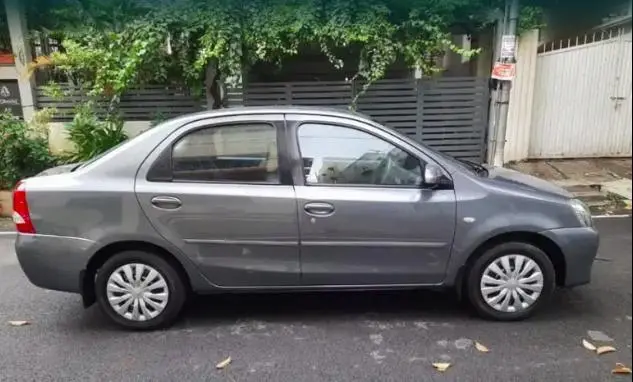 Toyota Etios G 2013