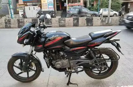 Bajaj Pulsar 180cc 2017