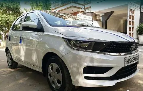 Tata Tiago Revotron XT BS6 2020