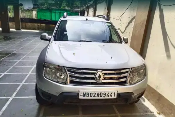 Renault Duster 110 PS RXZ 4X2 MT 2013
