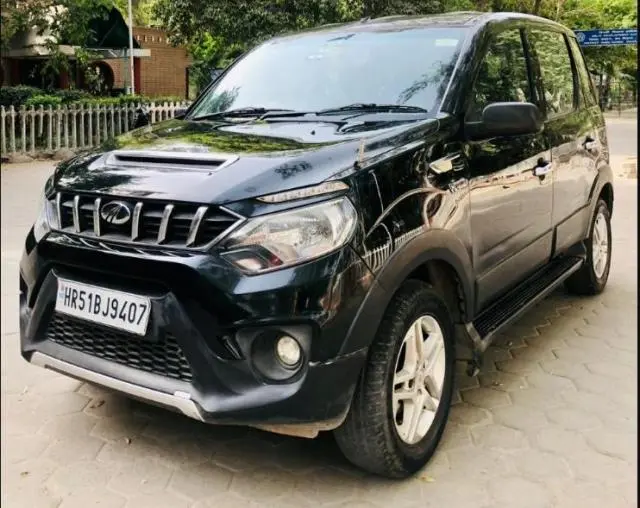 Mahindra NuvoSport N8 AMT 2016