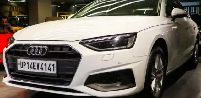 Audi A4 40 TFSI Premium Plus 2021