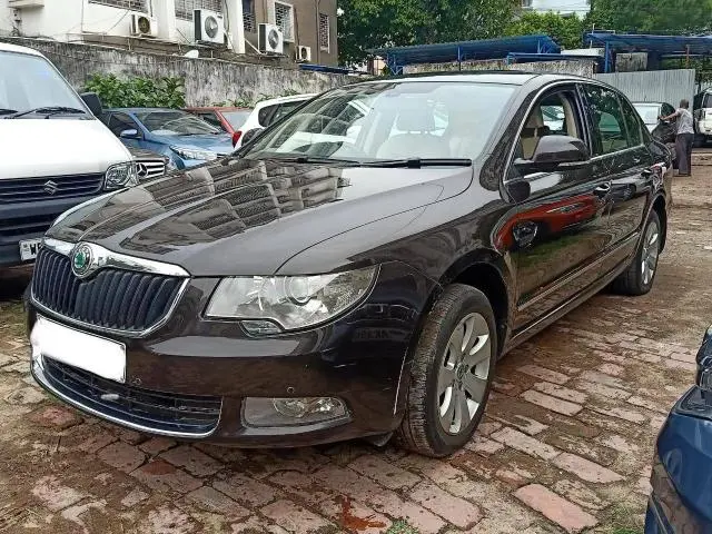 SKODA SUPERB 1.8 Style TSI AT 2014