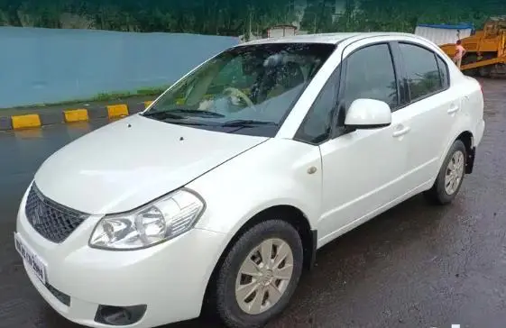 Maruti Suzuki SX4 VXi BS-IV 2011