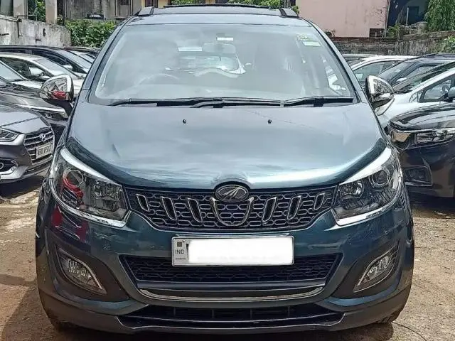 Mahindra Marazzo M6 Plus 8 STR BS6 2020