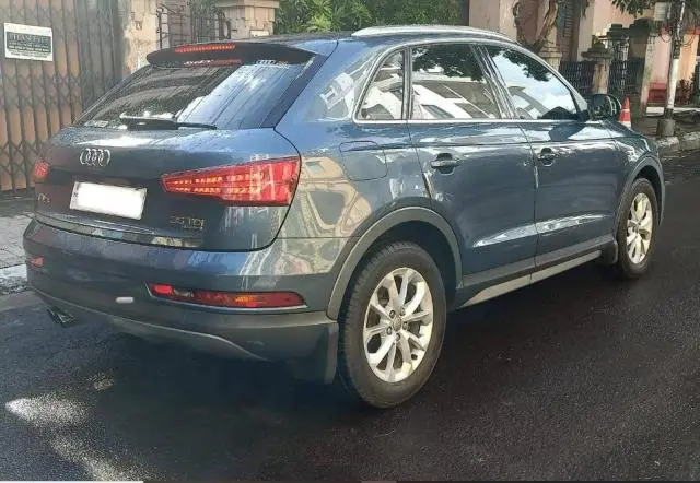 Audi Q3 35 TDI quattro Premium Plus 2016