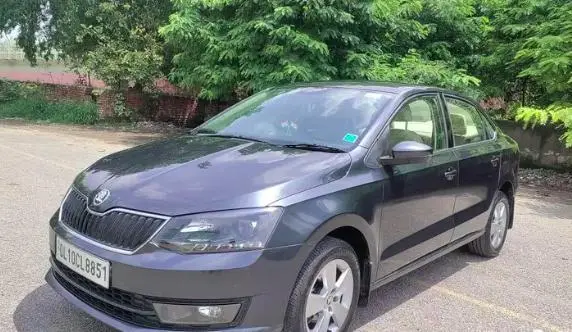 Skoda Rapid 1.6 MPI AMBITION AT 2019