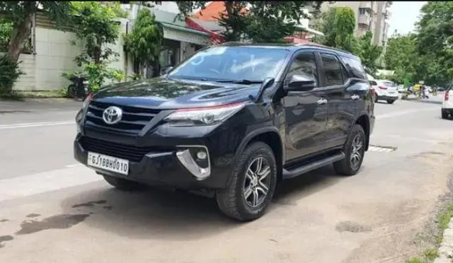 Toyota Fortuner 3.0 4X2 AT 2017