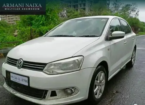 Volkswagen Vento 1.6L Highline 2012