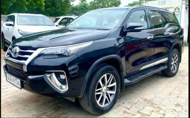 Toyota Fortuner Sigma 4 2017
