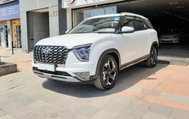 Hyundai Alcazar Signature 6 STR 2.0 Petrol 2021