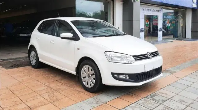 Volkswagen Polo Comfortline 1.2L (P) 2013