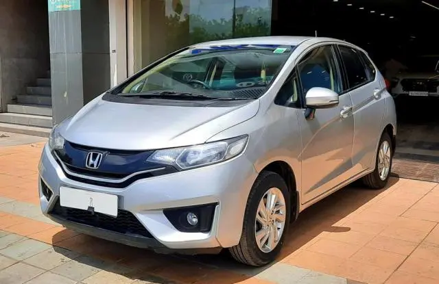 Honda Jazz V CVT i-VTEC 2016