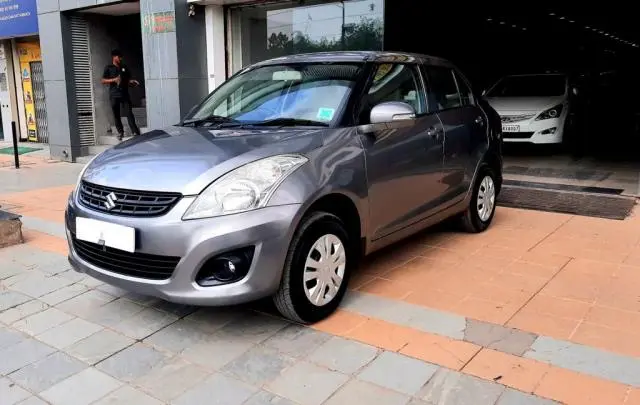 Maruti Suzuki Swift DZire VXi 2012