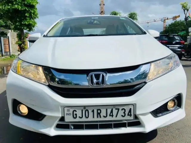 Honda City V i-DTEC 2015