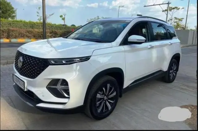 MG Hector Plus Sharp 1.5 DCT Petrol 2020
