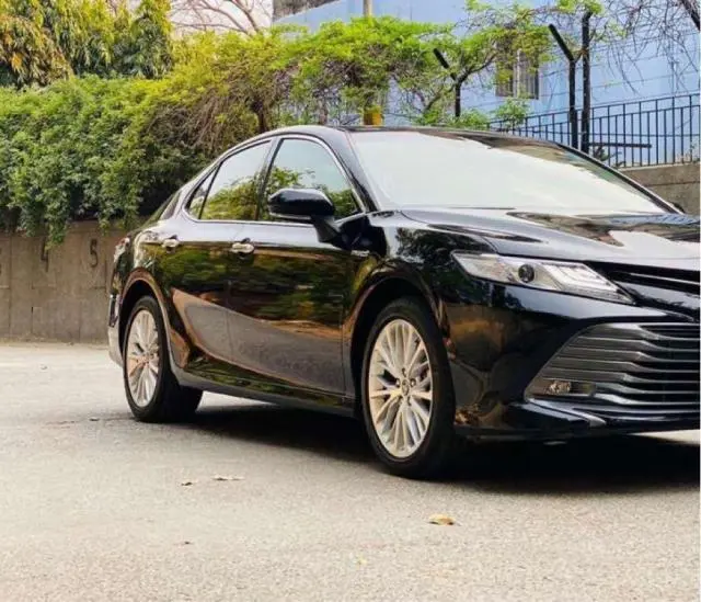 Toyota Camry HYBRID BS6 2021