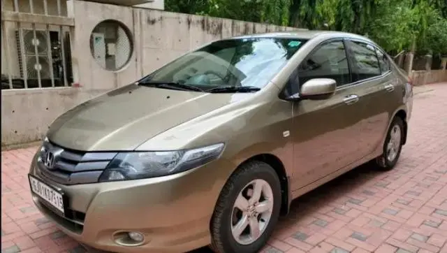 Honda City V i-VTEC 2010 