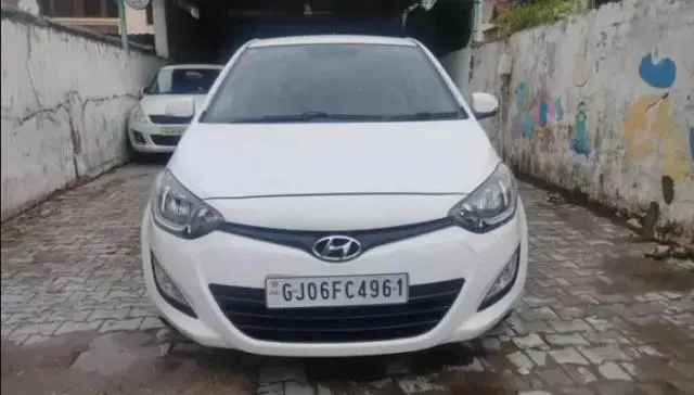 Hyundai i20 Sportz 1.2 2012