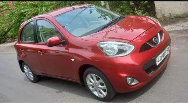 Nissan Micra XV CVT 2016