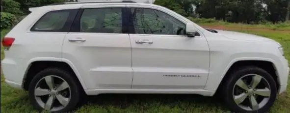 Jeep Grand Cherokee Summit Petrol 2019
